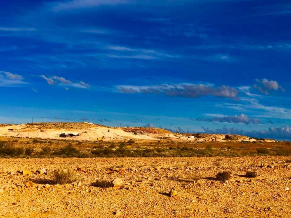 The Blacklighters Opal Retreat-Undergound Villa Coober Pedy Buitenkant foto