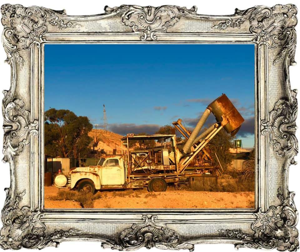 The Blacklighters Opal Retreat-Undergound Villa Coober Pedy Buitenkant foto